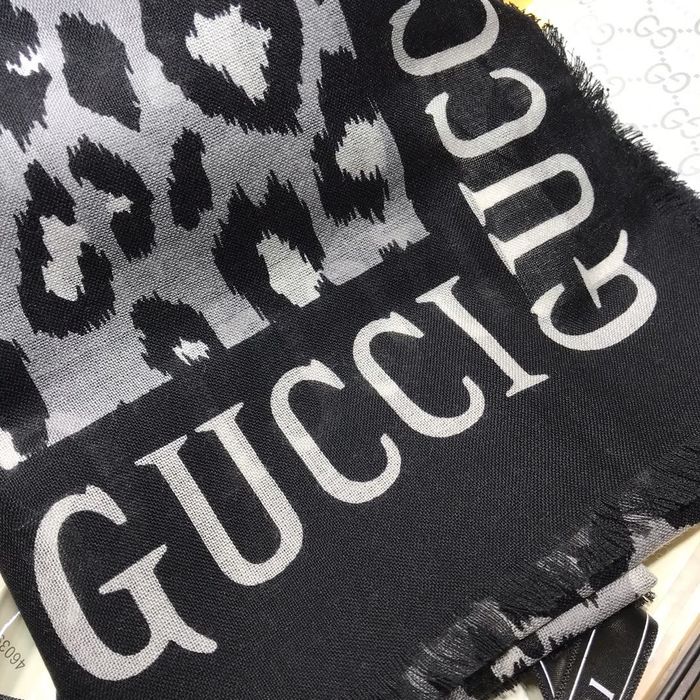 Gucci Scarf G00147