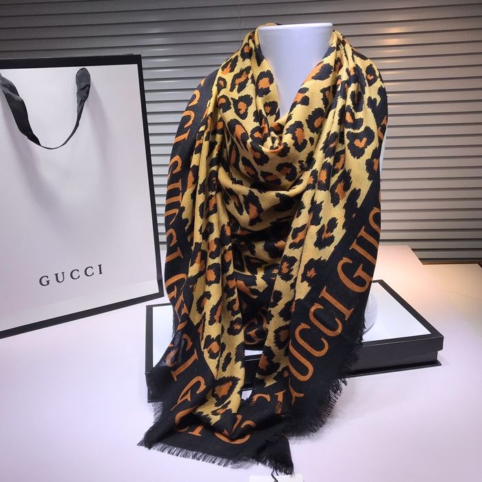 Gucci Scarf G00148