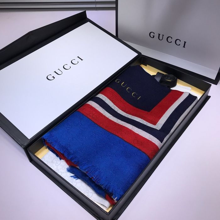 Gucci Scarf G00150