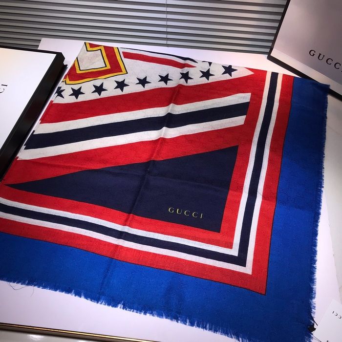 Gucci Scarf G00150