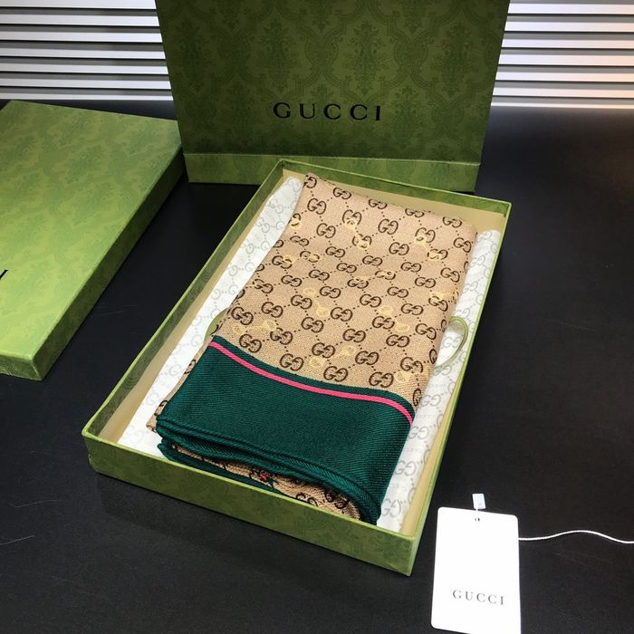 Gucci Scarf G00151