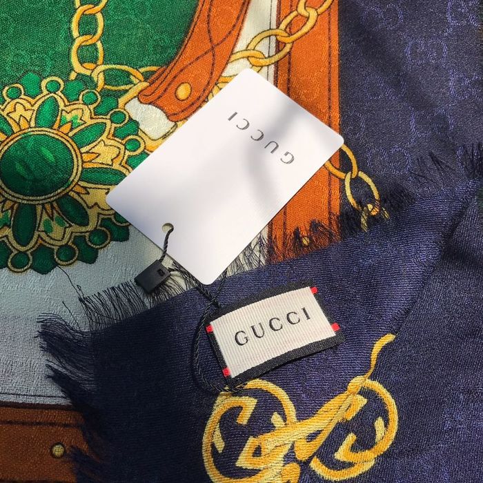 Gucci Scarf G00154