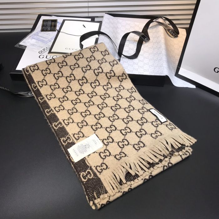 Gucci Scarf G00155