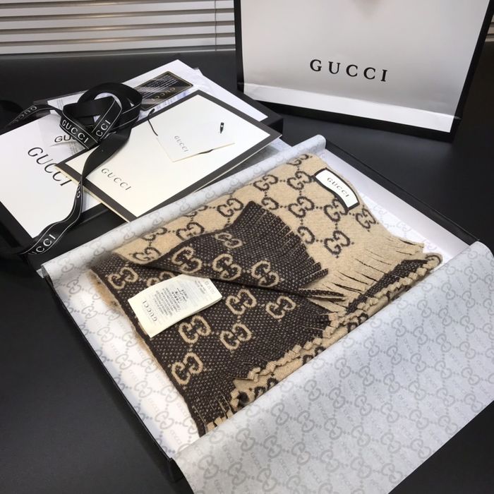 Gucci Scarf G00155
