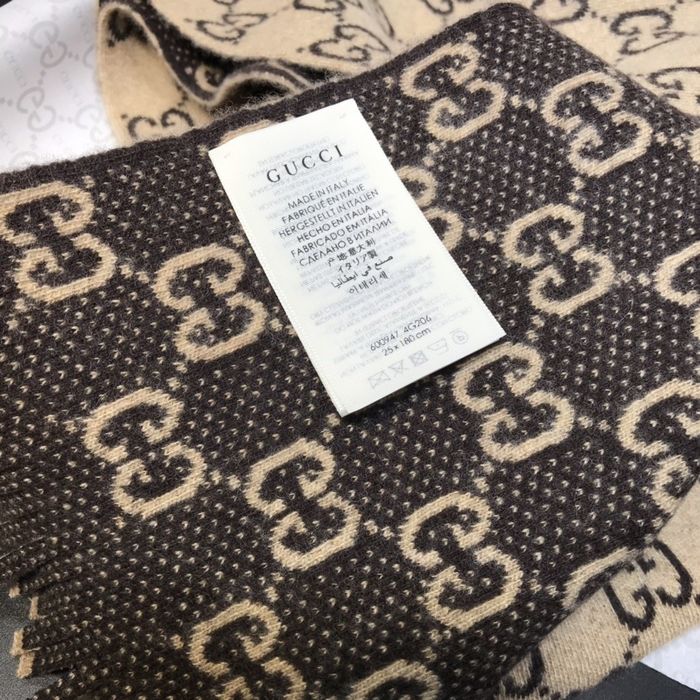 Gucci Scarf G00155