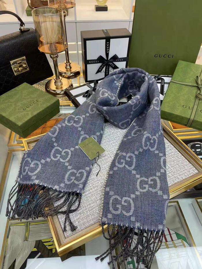 Gucci Scarf G00159