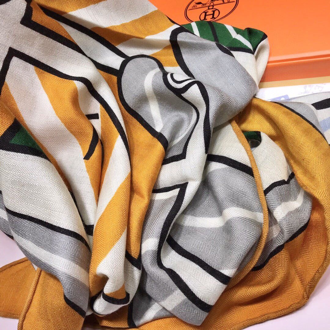 Hermes Scarf H00018