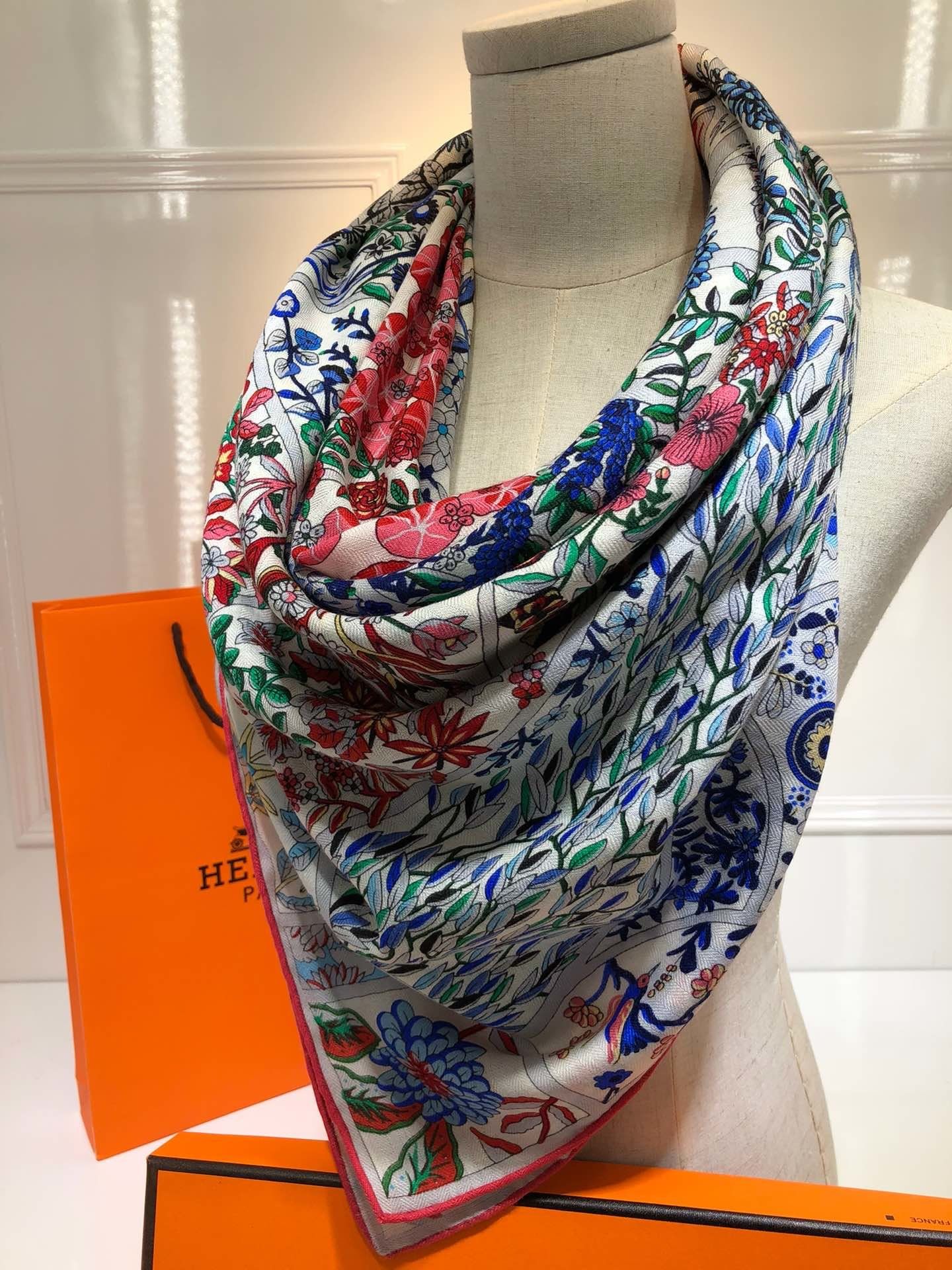 Hermes Scarf H00028