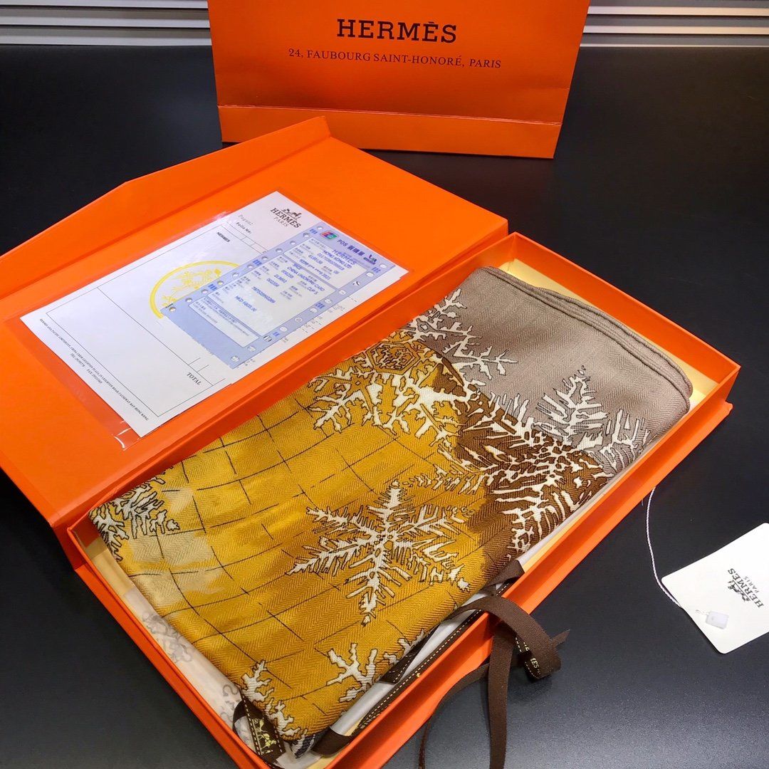Hermes Scarf H00032