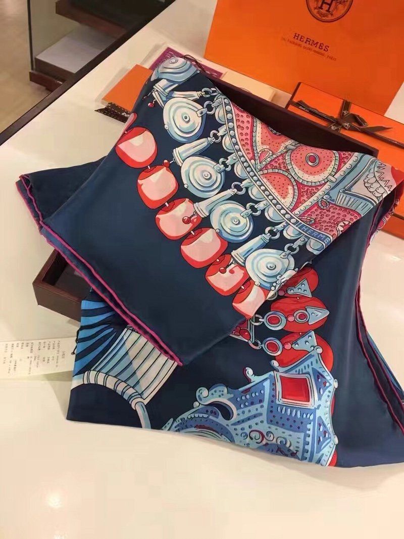 Hermes Scarf H00059