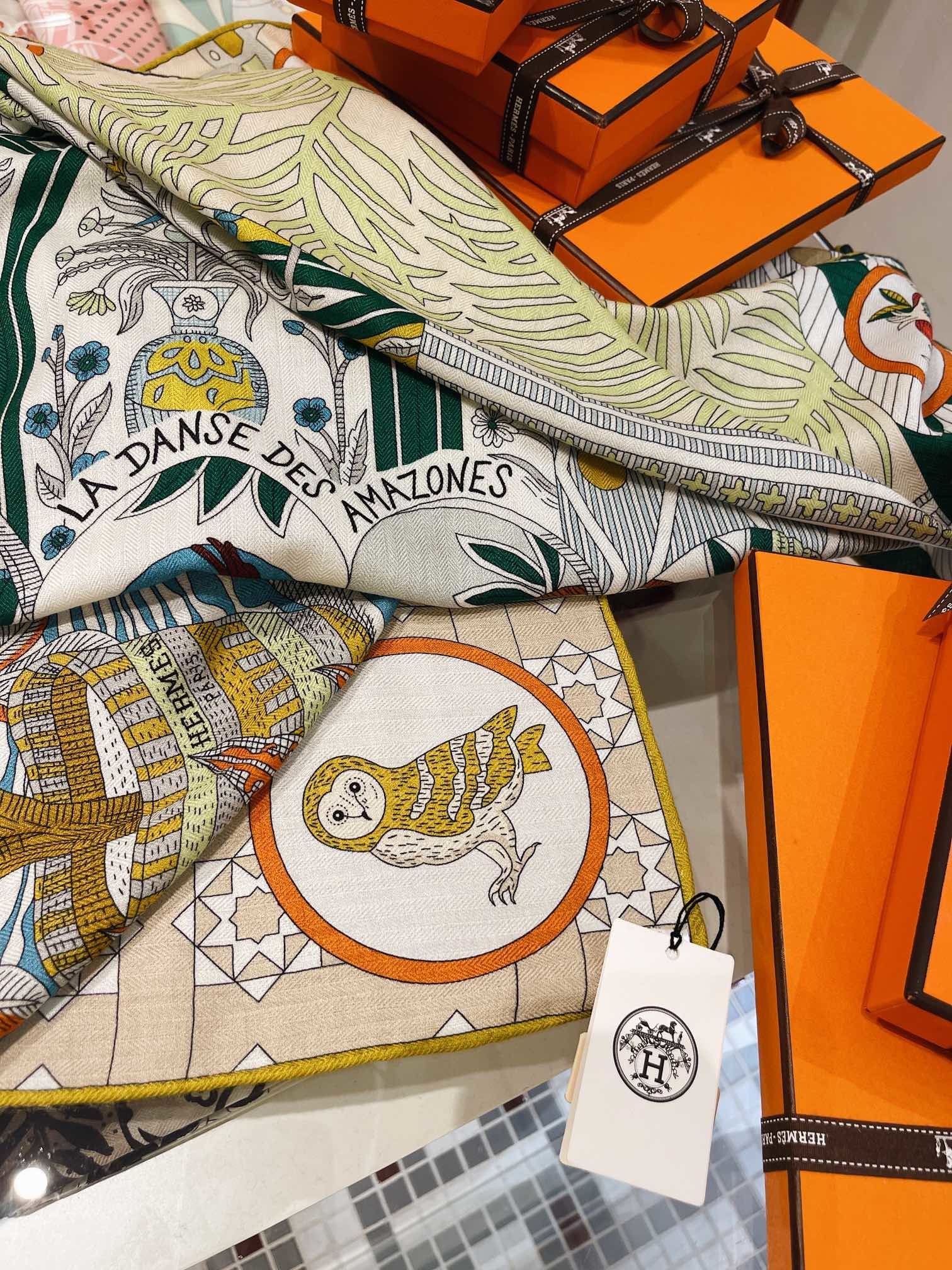 Hermes Scarf H00060