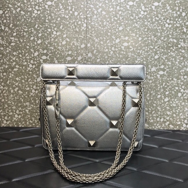 VALENTINO GARAVANI Grained Calfskin Shoulder Bag 2B0I59 silver