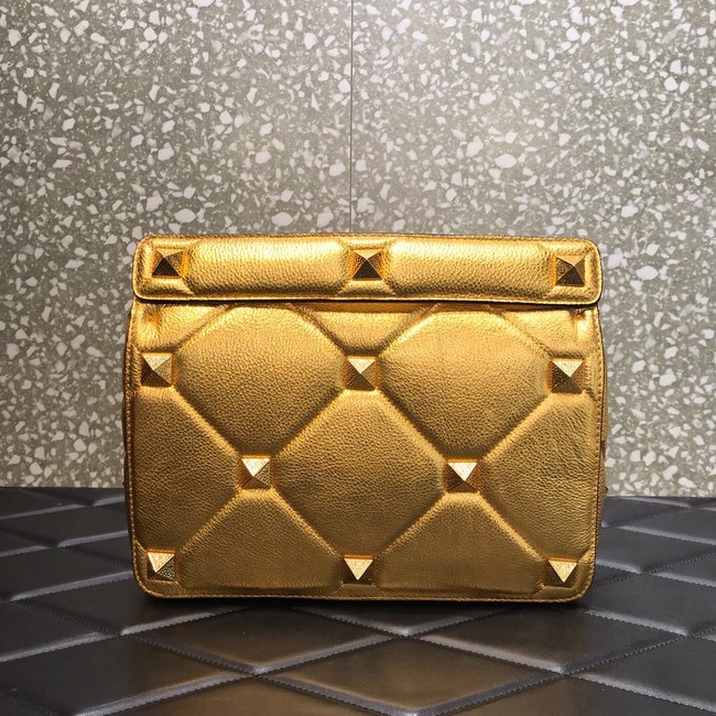 VALENTINO GARAVANI Grained Calfskin Shoulder Bag 2B0I60 gold