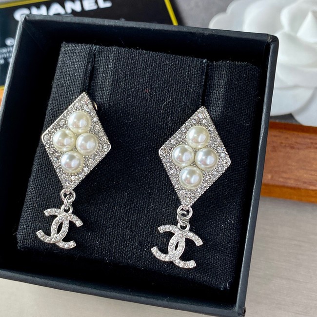 Chanel Earrings CE7371