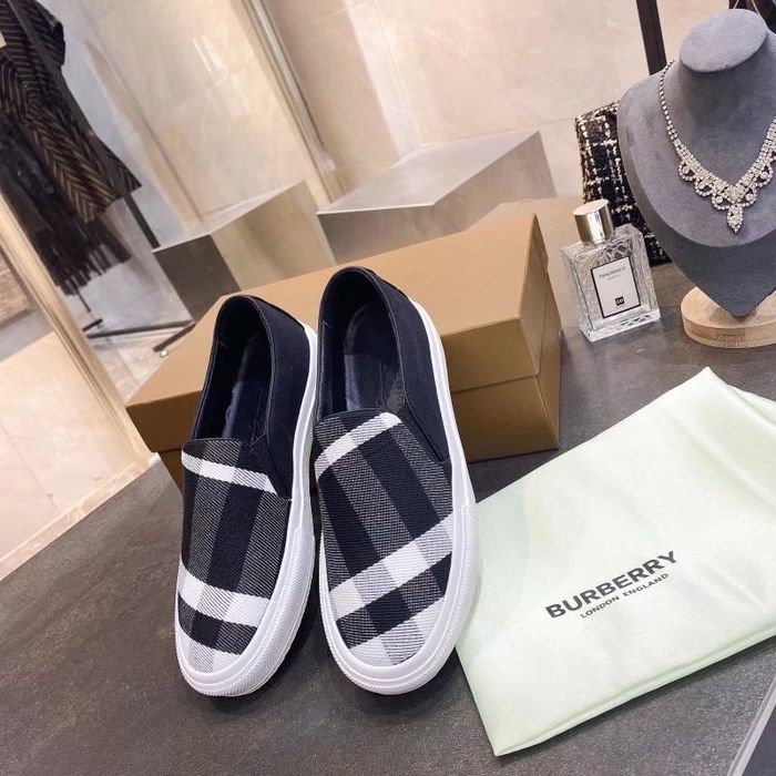 Burberry shoes BU00020