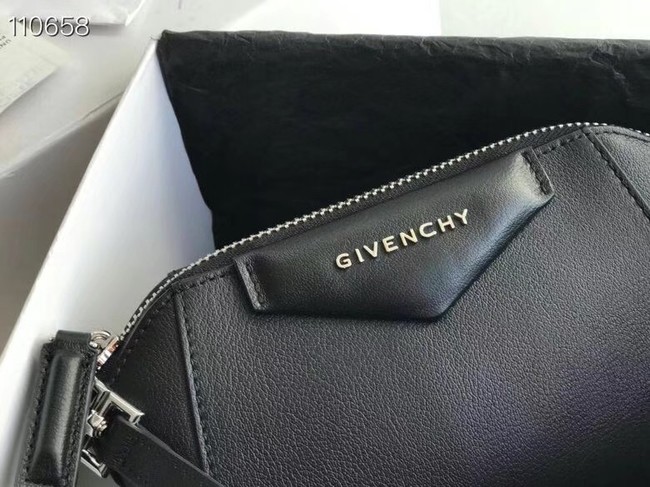 GIVENCHY Original Leather Shoulder Bag 1870 black