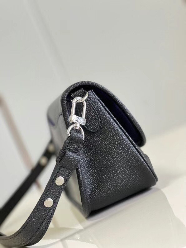 Louis Vuitton BUCI M59457 Black