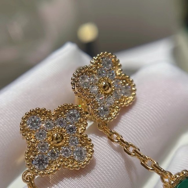 Van Cleef & Arpels Earrings CE7511