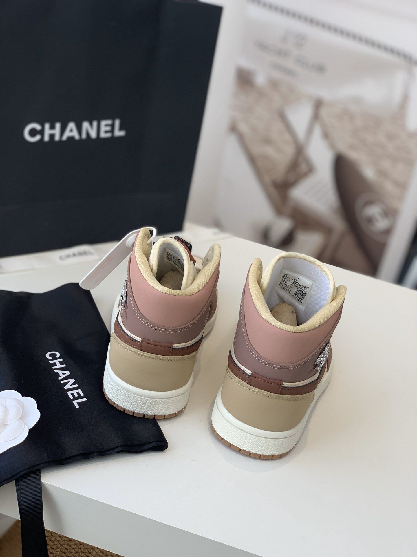 Chanel shoes CH00193