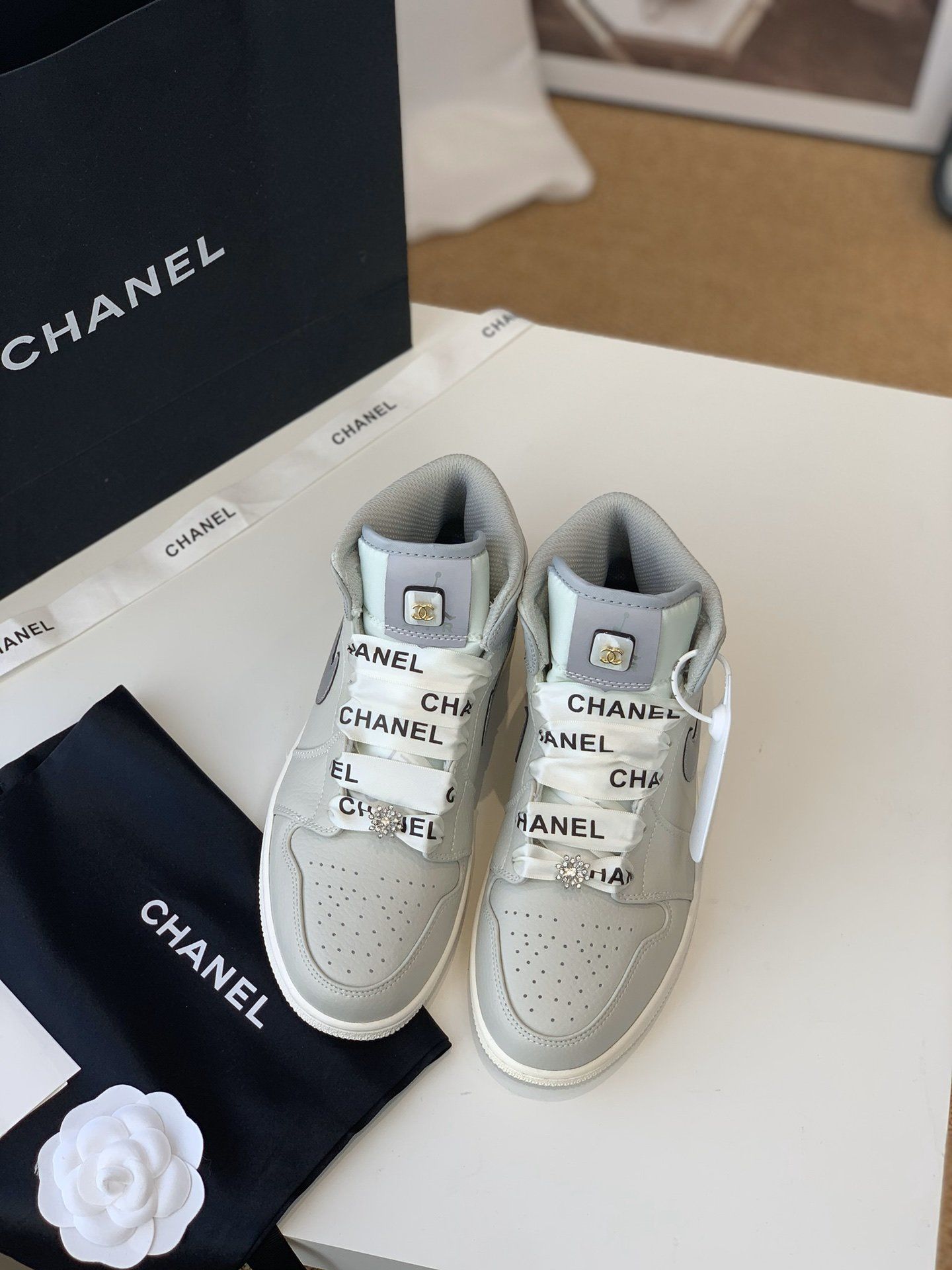 Chanel shoes CH00196