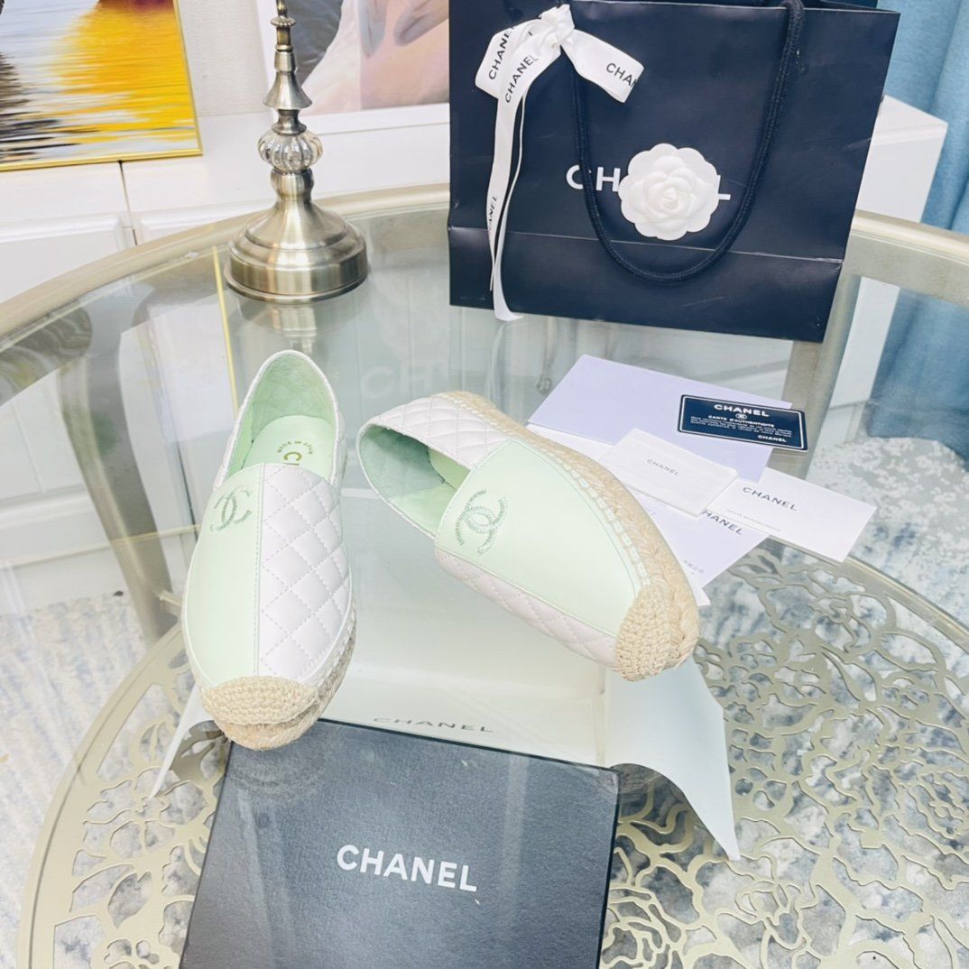Chanel shoes CH00218