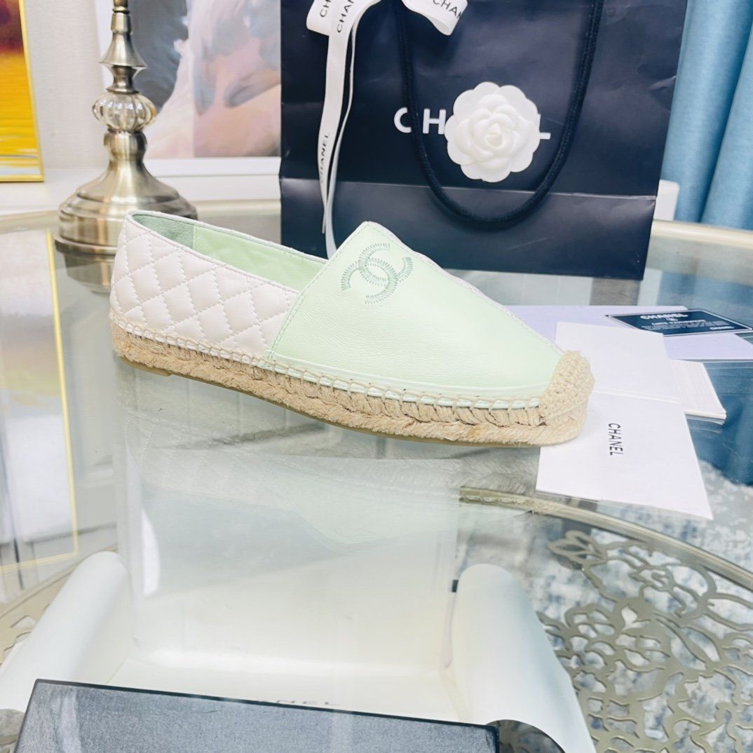 Chanel shoes CH00218