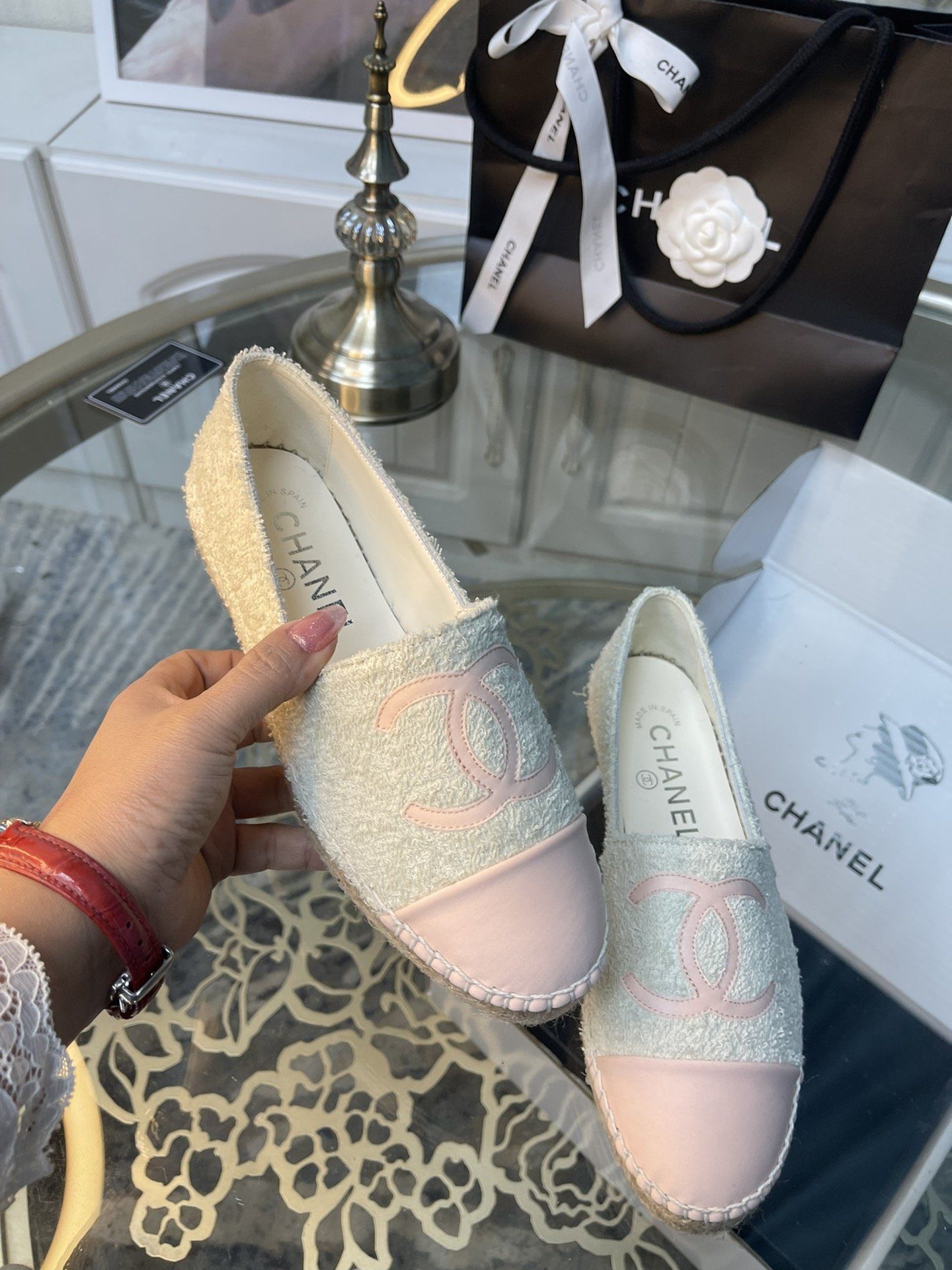 Chanel shoes CH00221