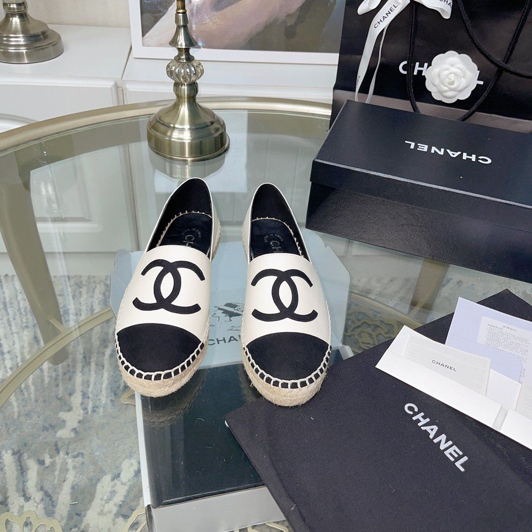 Chanel shoes CH00222