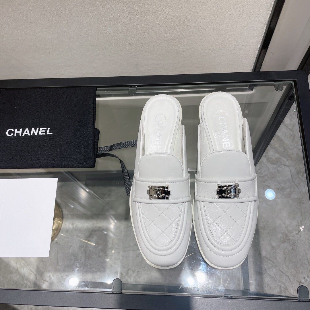 Chanel shoes CH00235