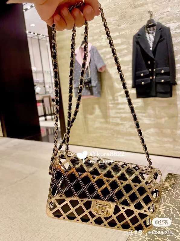 Chanel Original Leather Hollow Bag 1112 Gold