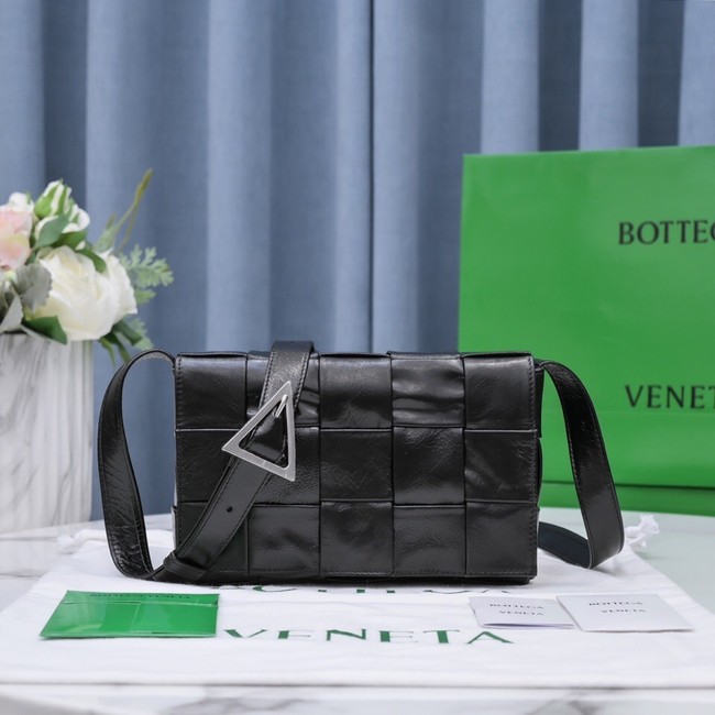 Bottega Veneta CASSETTE 018101 black