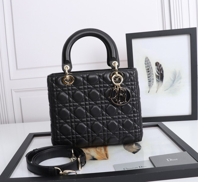 MEDIUM LADY DIOR BAG Cannage Lambskin M0565E black