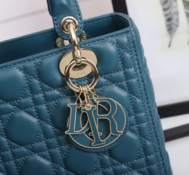 MEDIUM LADY DIOR BAG Cannage Lambskin M0565E blue