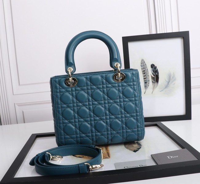 MEDIUM LADY DIOR BAG Cannage Lambskin M0565E blue