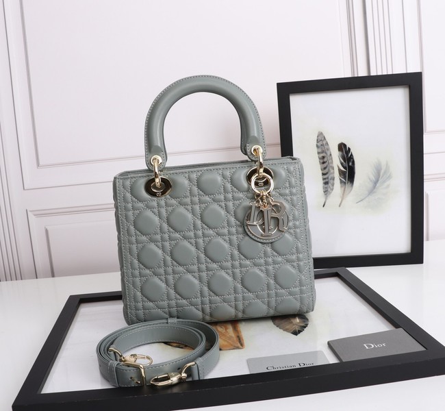 MEDIUM LADY DIOR BAG Cannage Lambskin M0565E gray