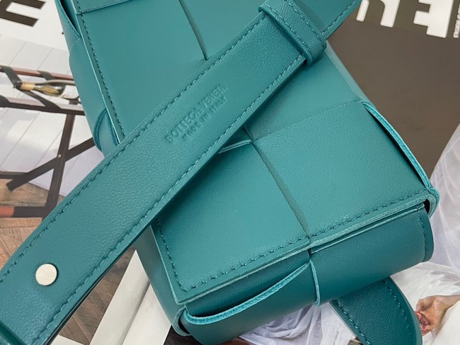 Bottega Veneta CASSETTE Mini intreccio leather belt bag 651053 Lake blue