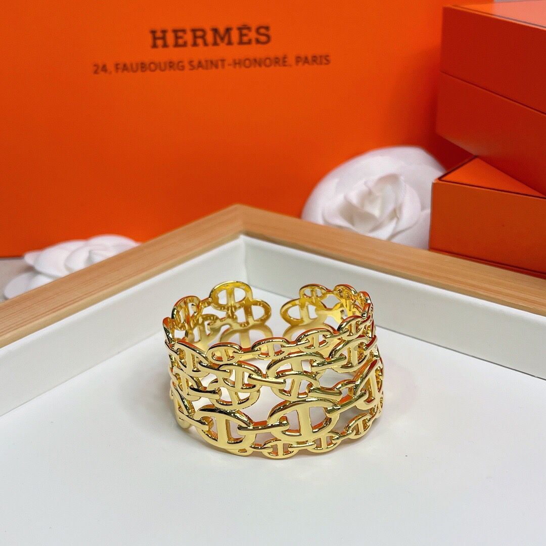 Hermes Bracelet HB5570 Gold