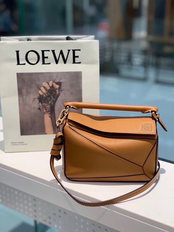 Loewe mini Puzzle Bag Original Leather 61841 brown