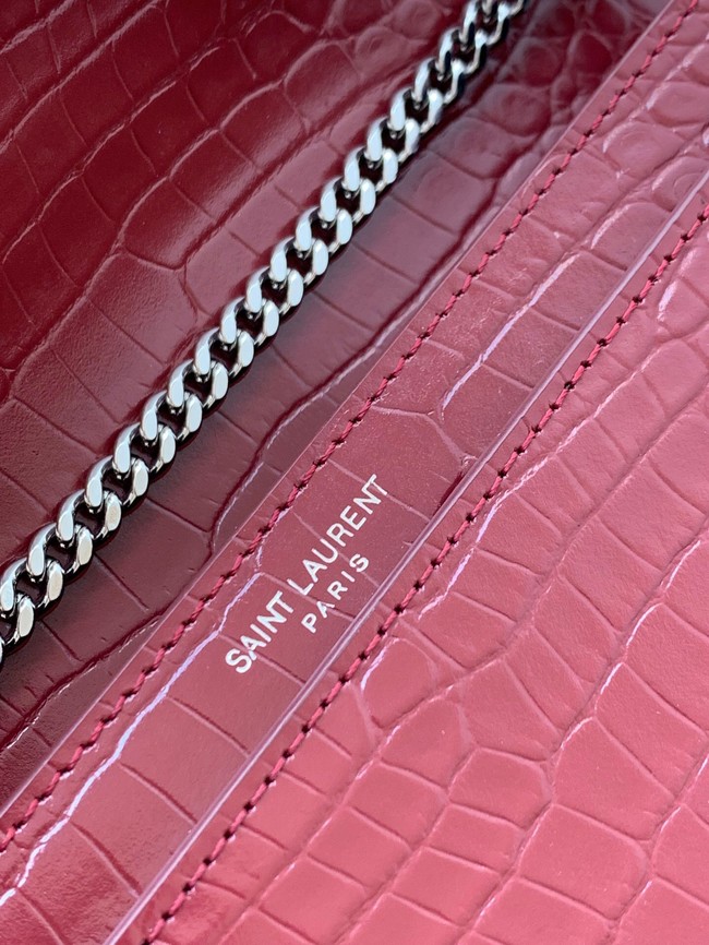 SAINT LAURENT CASSANDRA MEDIUM CHAIN BAG IN CROCODILE EMBOSSED SHINY LEATHER 532750 Burgundy