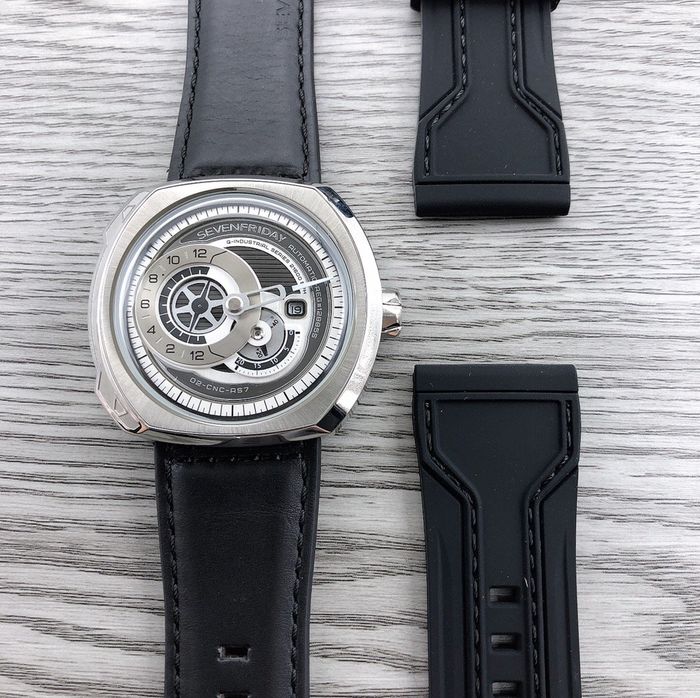SevenFriday Watch SFW00001