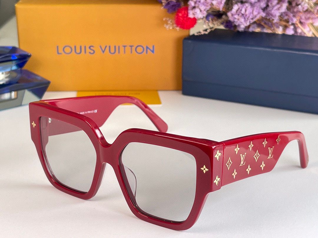 Louis Vuitton Sunglasses Top Quality LV8924