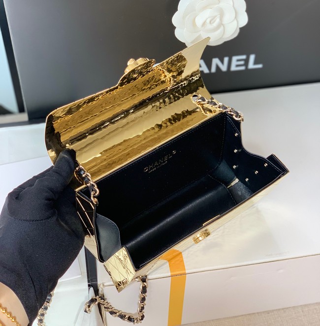 Chanel Box Shoulder Bag C5691 gold