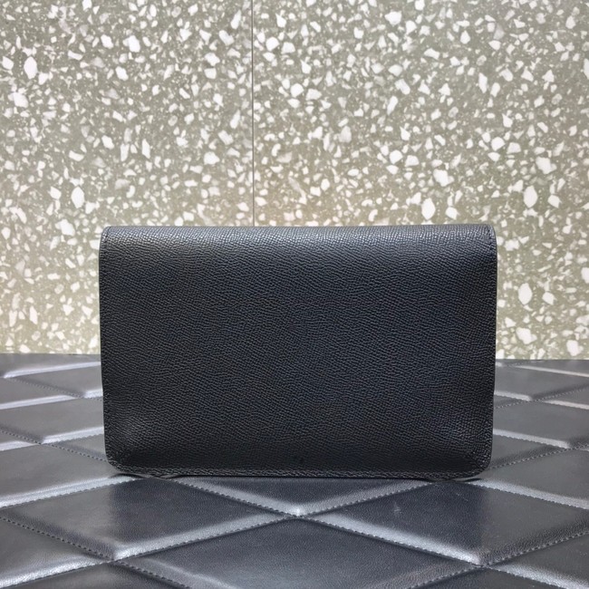 VALENTINO GARAVANI Stud Sign Grained Calfskin clutch bag 0650 black