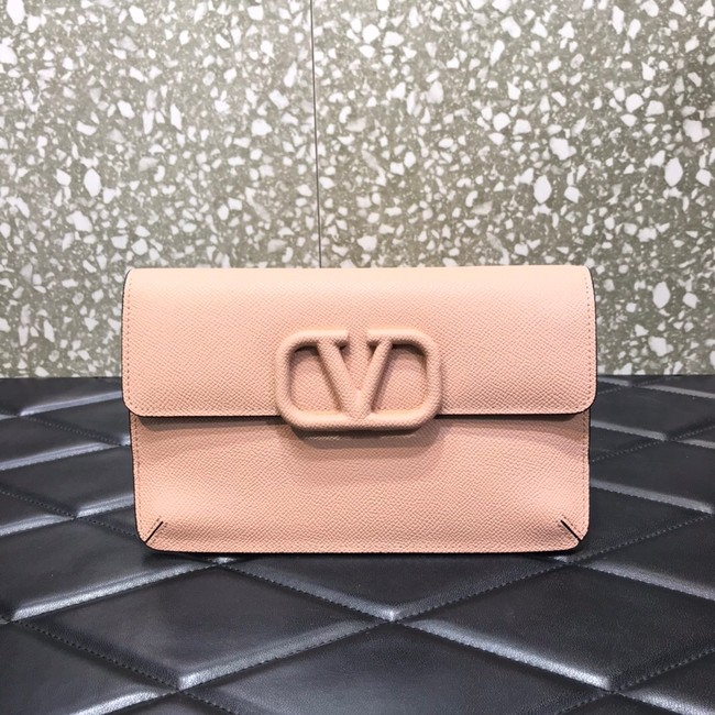 VALENTINO GARAVANI Stud Sign Grained Calfskin clutch bag 0650 pink