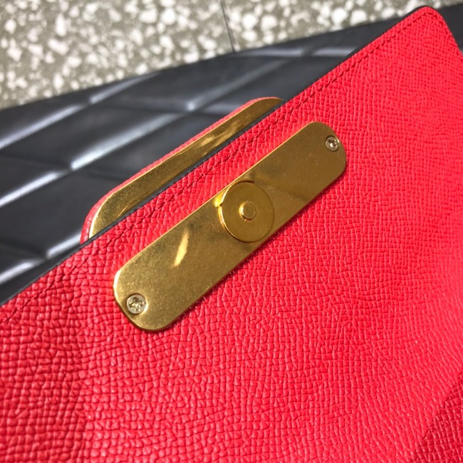 VALENTINO GARAVANI Stud Sign Grained Calfskin clutch bag 0650 red