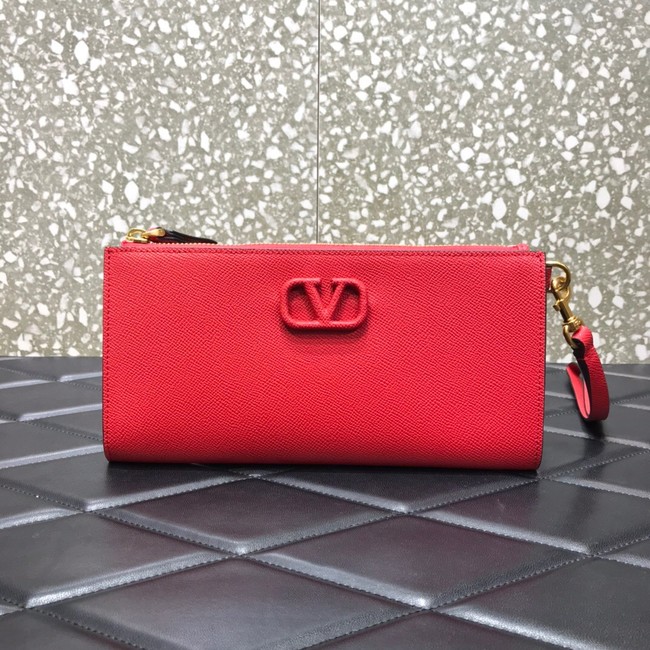 VALENTINO GARAVANI Stud Sign Grained Calfskin clutch bag 0600 red