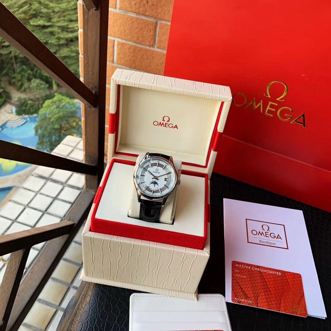 Omega Watch OMW00078-1