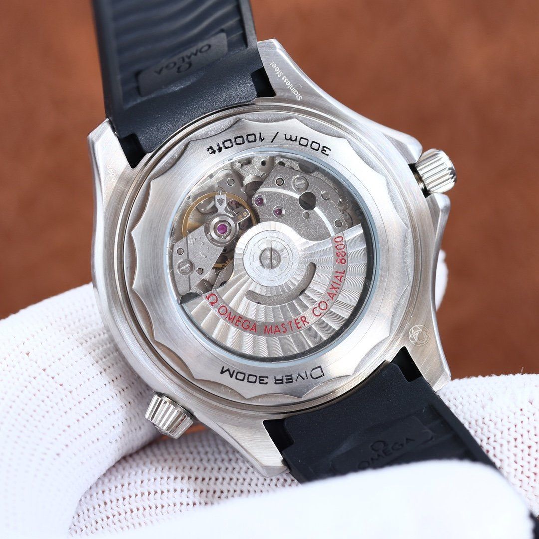 Omega Watch OMW00079-1
