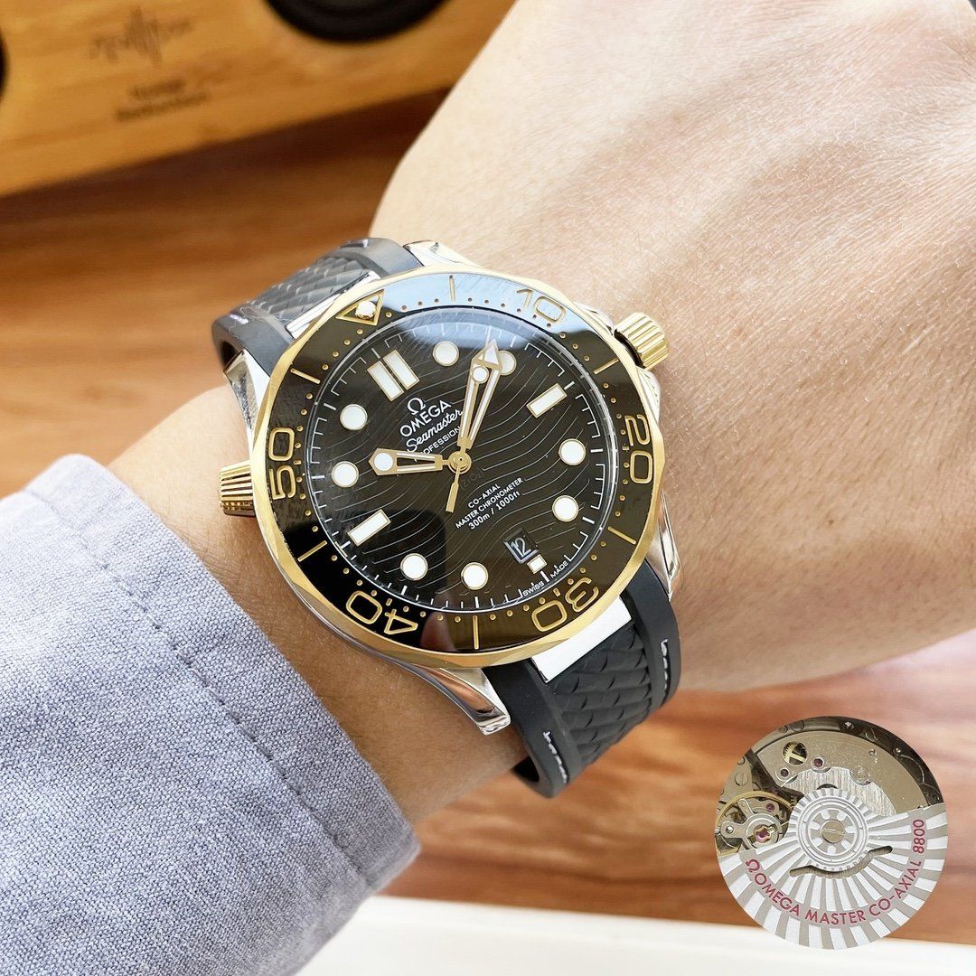 Omega Watch OMW00085-2