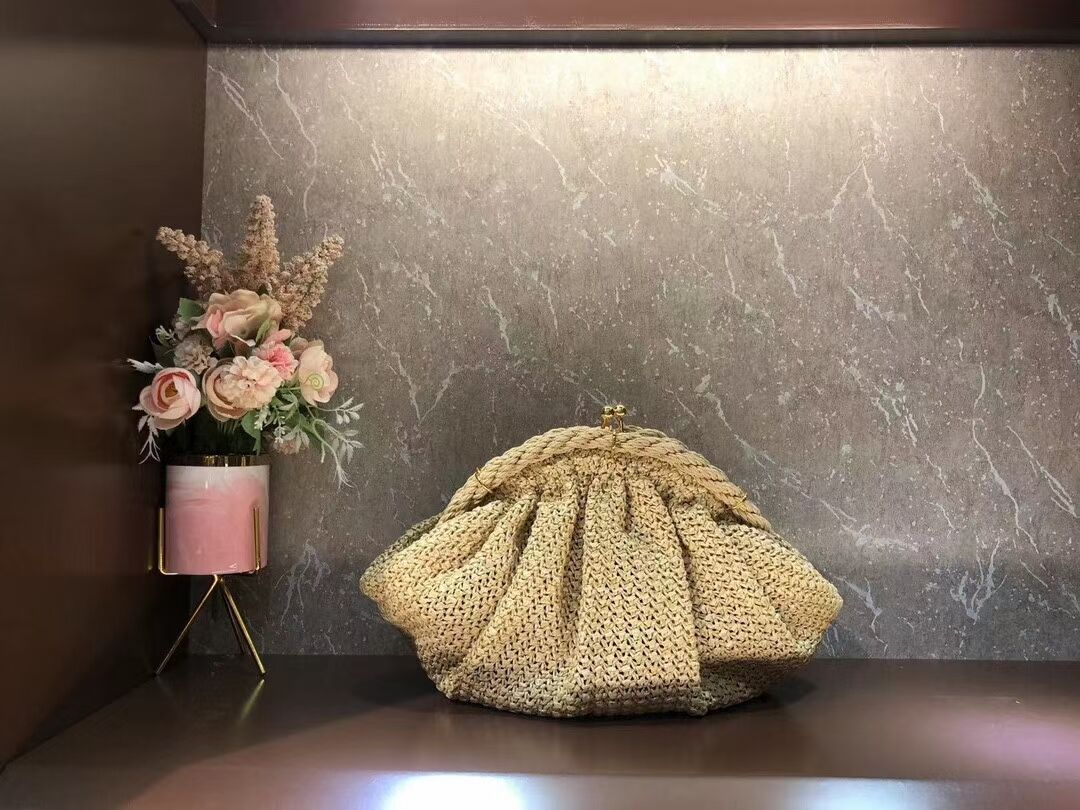 FENDI  raffia bag F7641 Beige